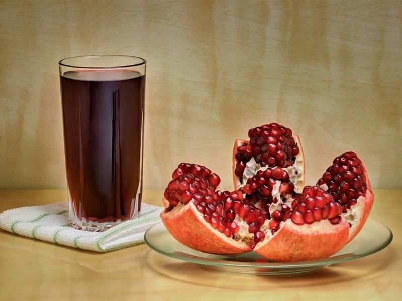 Have a glass of pomegranate juice every day to can keep ...